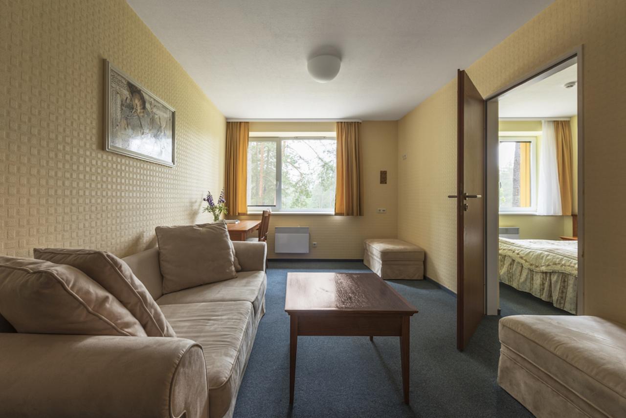 Oro Dubingiai Hotel Giraiciai Buitenkant foto